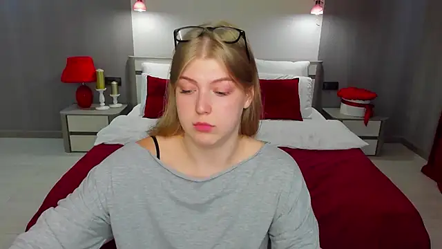 Czat XXX na żywo – Stella_Light