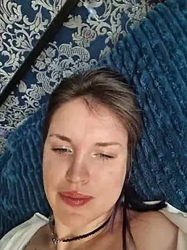 LazyTanukii Chat XXX live