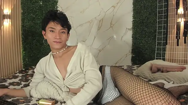 cococumps live XXX chat