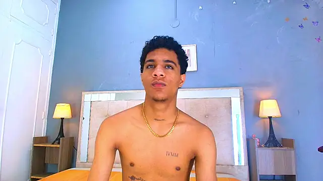 _Thiago12's Live XXX Chat