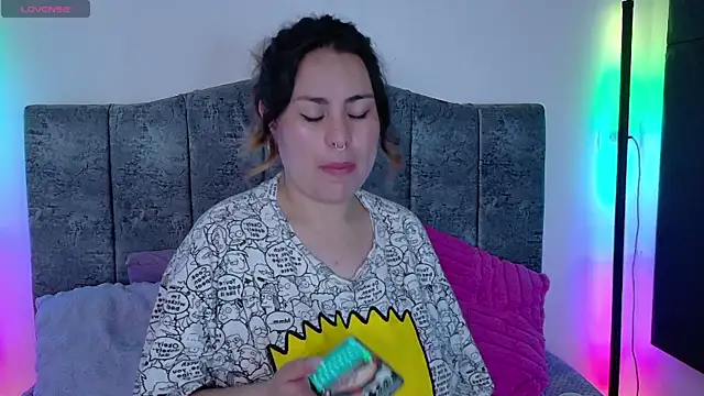 Kennya_Rodriguez Adlı Modelin Canlı XXX Sohbeti