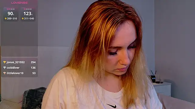 XXX chat uživo modela LunaXBaddie