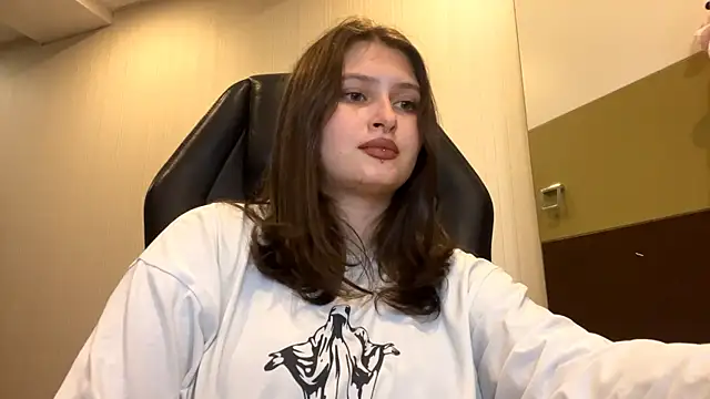צ'אט XXX בשידור חי של MnemonicSimplism