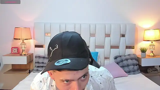 Czat XXX na żywo – Zeus_damian21