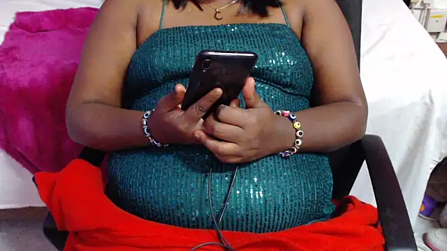 INDIANSIN2 Adlı Modelin Canlı XXX Sohbeti