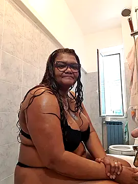 MorenaVanilla Adlı Modelin Canlı XXX Sohbeti
