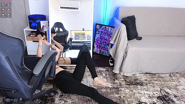 AnacondaOnn's Live XXX Chat