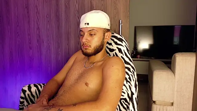 Ryan_Miller111 Live XXX Chat