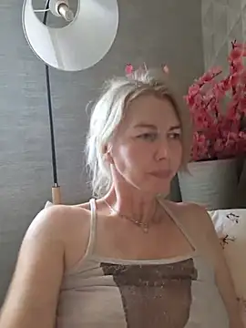stellahere8 – Naživo XXX chat