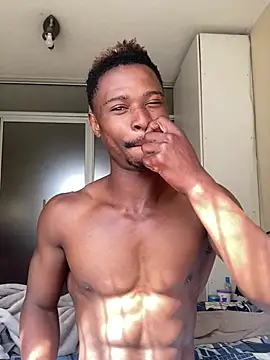 eyoItsRiley live XXX chat
