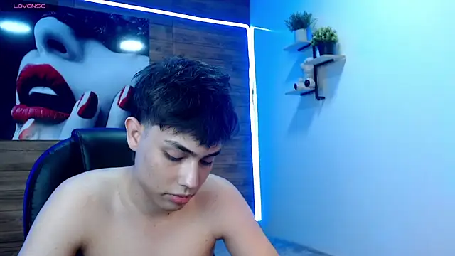 XXX chat uživo modela ivan_cooper