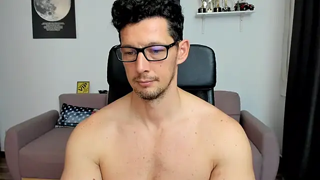Chat +18 de BrutusK08 ao vivo