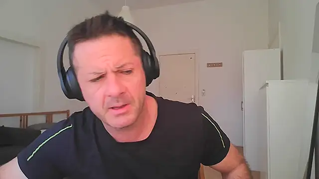 SwimAround2025 Live XXX Chat