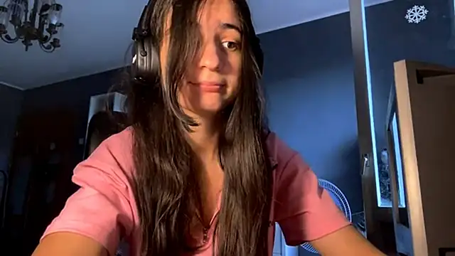 MindaHallmon's Live XXX Chat