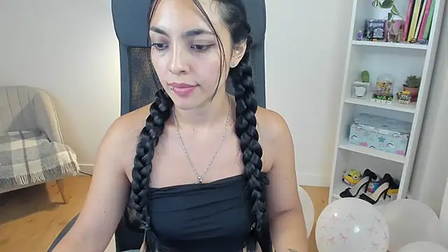 _BellaEvans_のライブXXXチャット