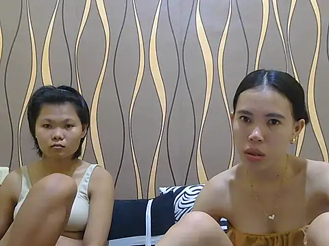 2sweetladies' Live XXX Chat