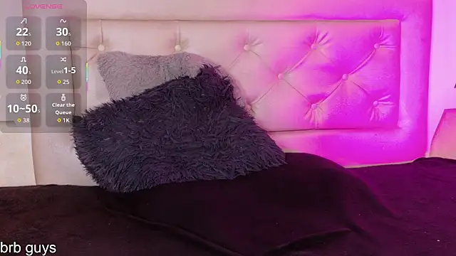 Kim_Adrien élő XXX-chatje