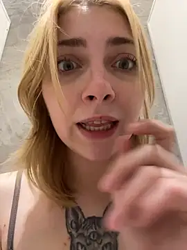 Czat XXX na żywo – Sunny___Bunny