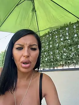ReynaMorel Chat XXX in diretta