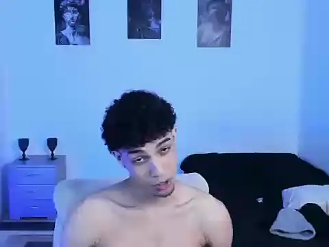 Nathan_velez: онлайн-секс-чат