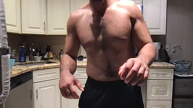 BigGuyMuscle: вебкам-шоу