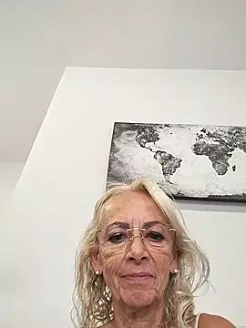 clarabell4 Live XXX-Chat