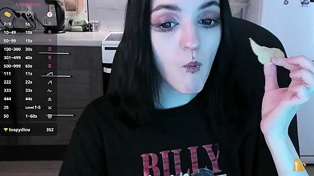lina__tyaaan লাইভ XXX চ্যাট