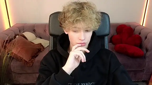 kevingarsiaa Live XXX-Chat