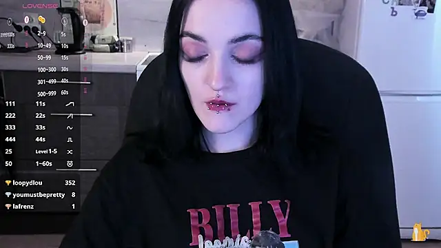 XXX chat uživo modela lina__tyaaan