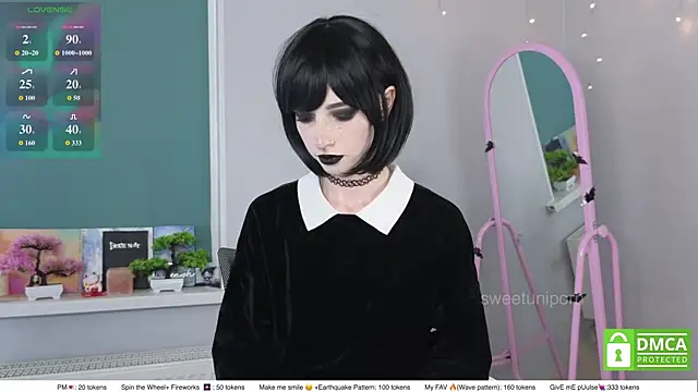 แชท XXX สดของ sweetuniporn