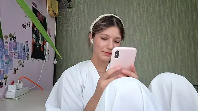 Chat +18 de MerrieBuonomo ao vivo