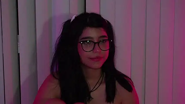 แชท XXX สดของ Eazinity