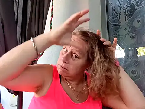 Jahudka47 Adlı Modelin Canlı XXX Sohbeti