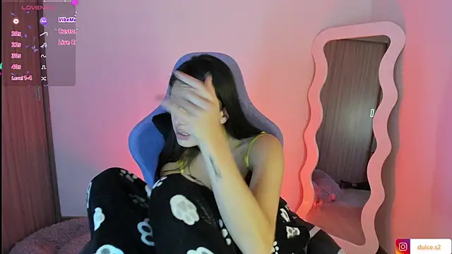 Chat XXX en directo de Kylie_Wet