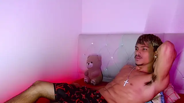 Angel_foxc13 – Naživo XXX chat