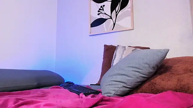 HannahSkies' Live XXX Chat