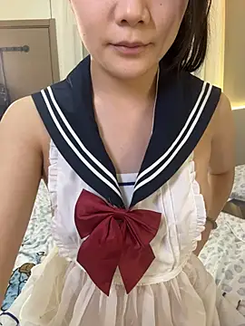 Qisi_xx 网络视讯表演