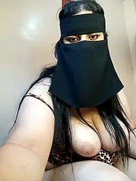 fati35flou Chat XXX in diretta