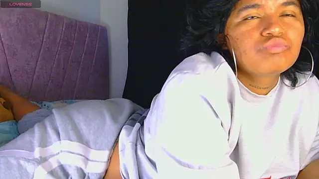 Chat +18 de alessia_temptation ao vivo