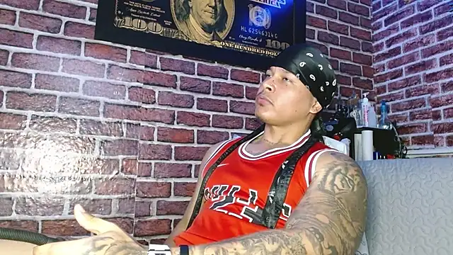 Chat +18 de jordan_bigcock_ ao vivo