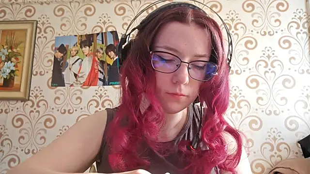 IsaSantella XXX чат на живо