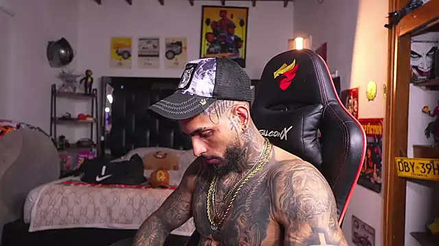 Chat XXX ao vivo de logan_hugh8