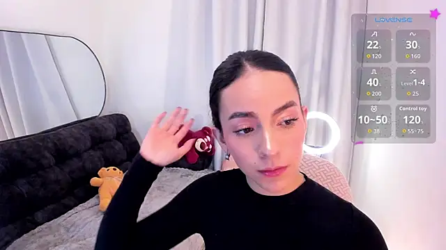 sarah_saenz_'s Live XXX Chat