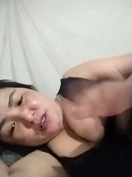 NAAYA8190 Chat XXX in diretta