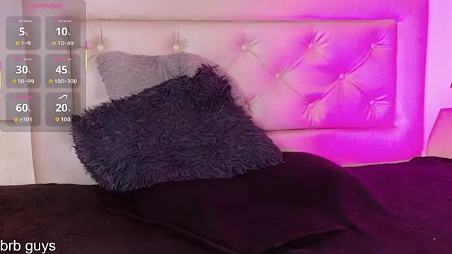 Kim_AdrienのライブXXXチャット