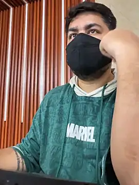 BeastInBlackk's Live XXX Chat