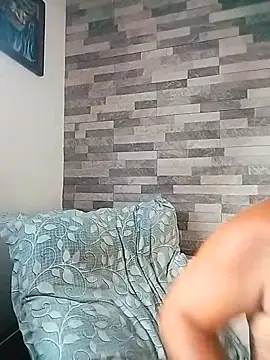ADRIAN_ADI40's Live XXX Chat