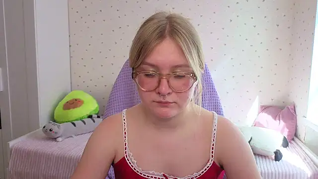 leazy_peazy's Live XXX Chat