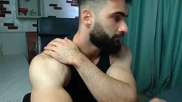 צ'אט XXX בשידור חי של MicahLane