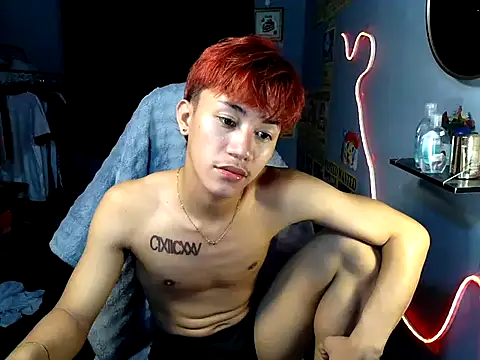naughtyboyloy_0のウェブカメラショー